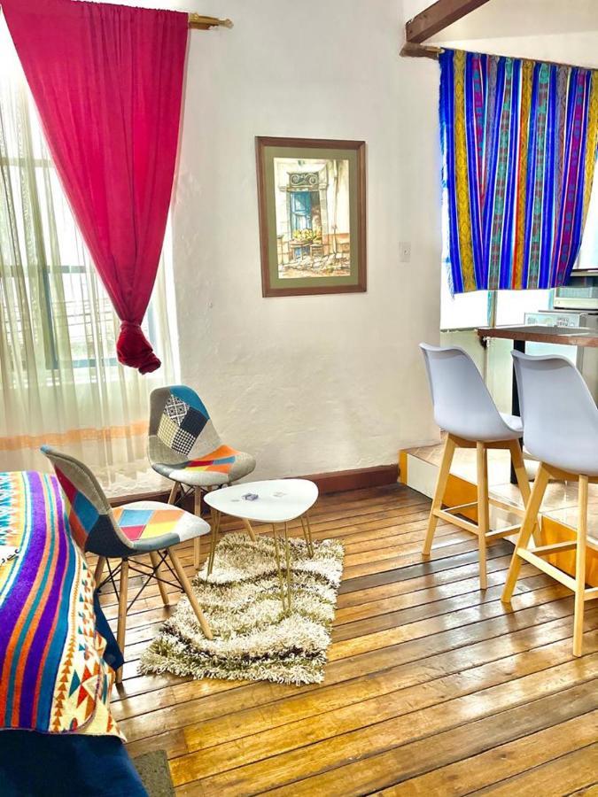 فندق Blue Door Housing Historic كويتو المظهر الخارجي الصورة