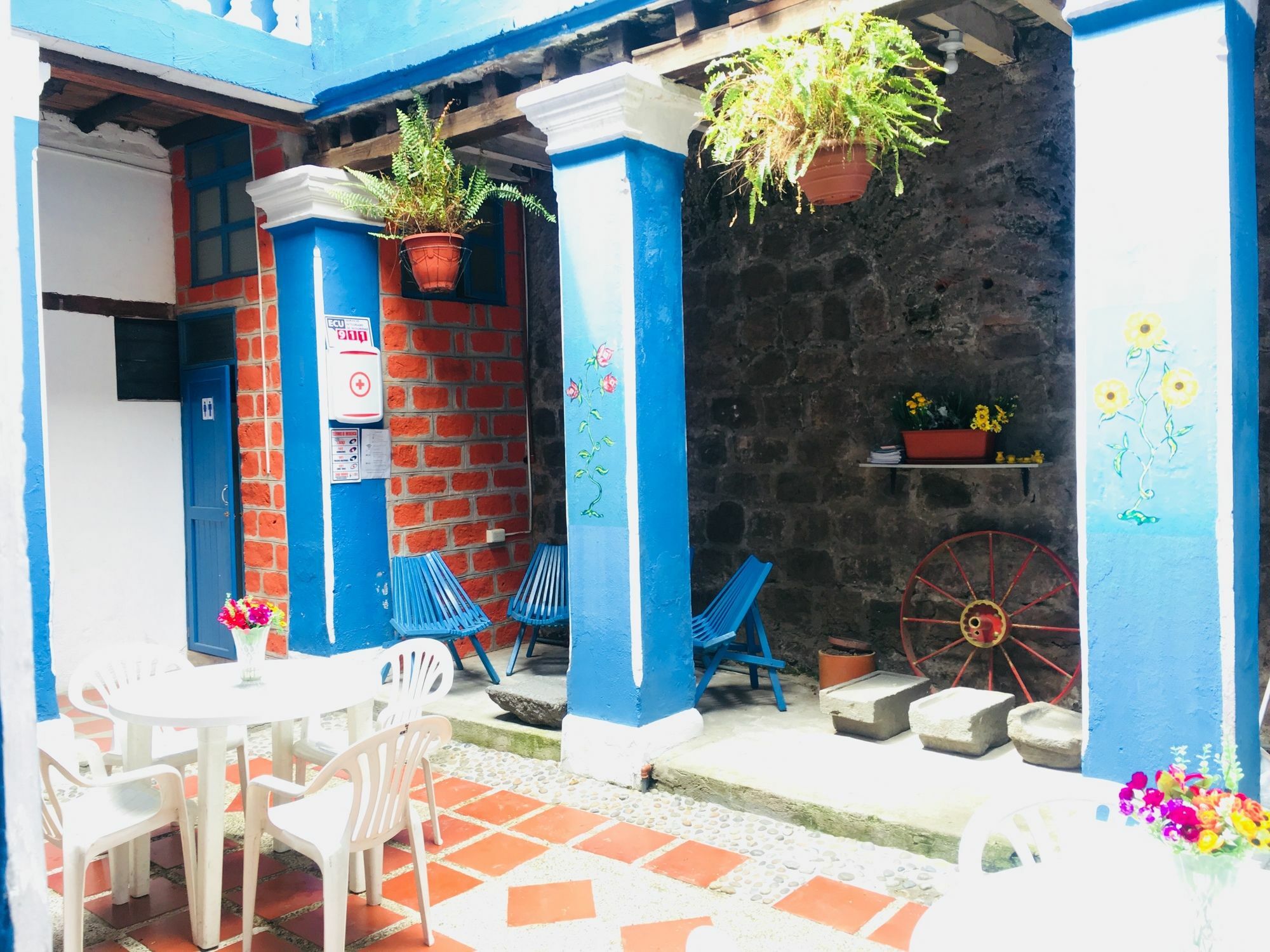 فندق Blue Door Housing Historic كويتو المظهر الخارجي الصورة