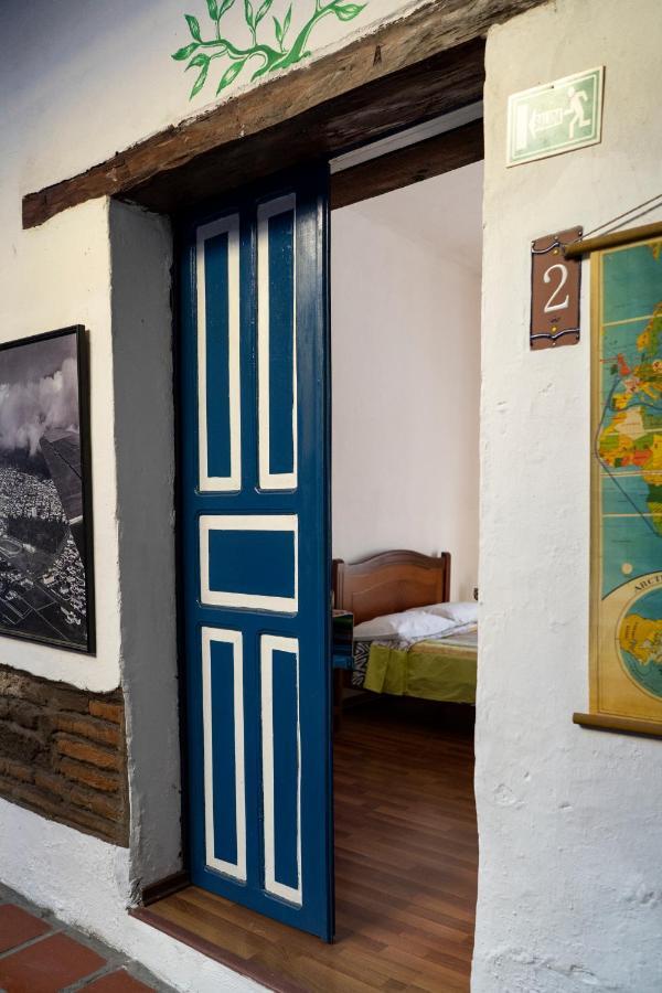 فندق Blue Door Housing Historic كويتو المظهر الخارجي الصورة