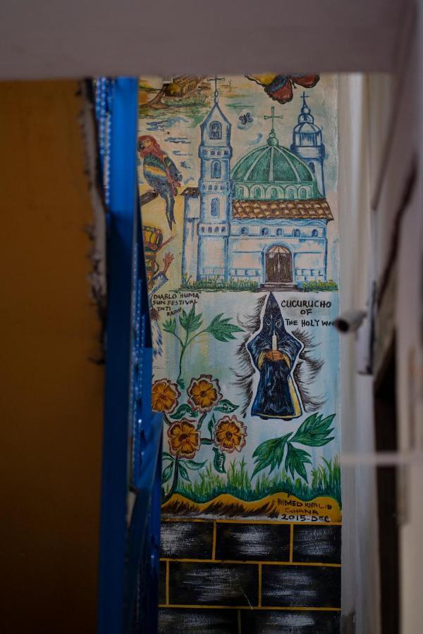 فندق Blue Door Housing Historic كويتو المظهر الخارجي الصورة