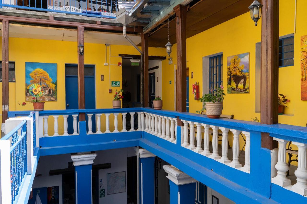 فندق Blue Door Housing Historic كويتو المظهر الخارجي الصورة