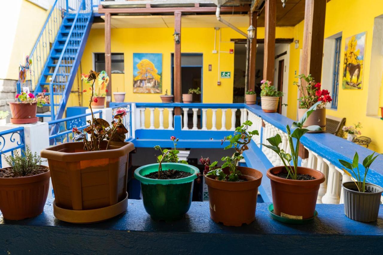 فندق Blue Door Housing Historic كويتو المظهر الخارجي الصورة
