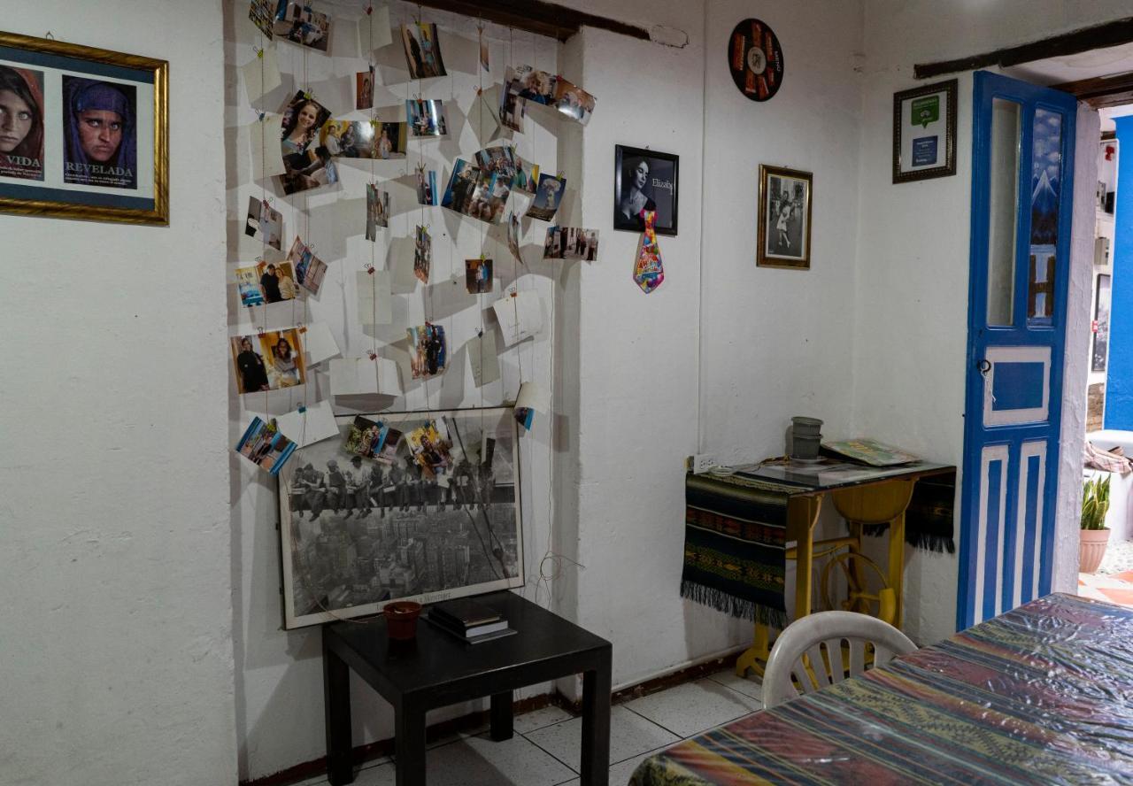 فندق Blue Door Housing Historic كويتو المظهر الخارجي الصورة